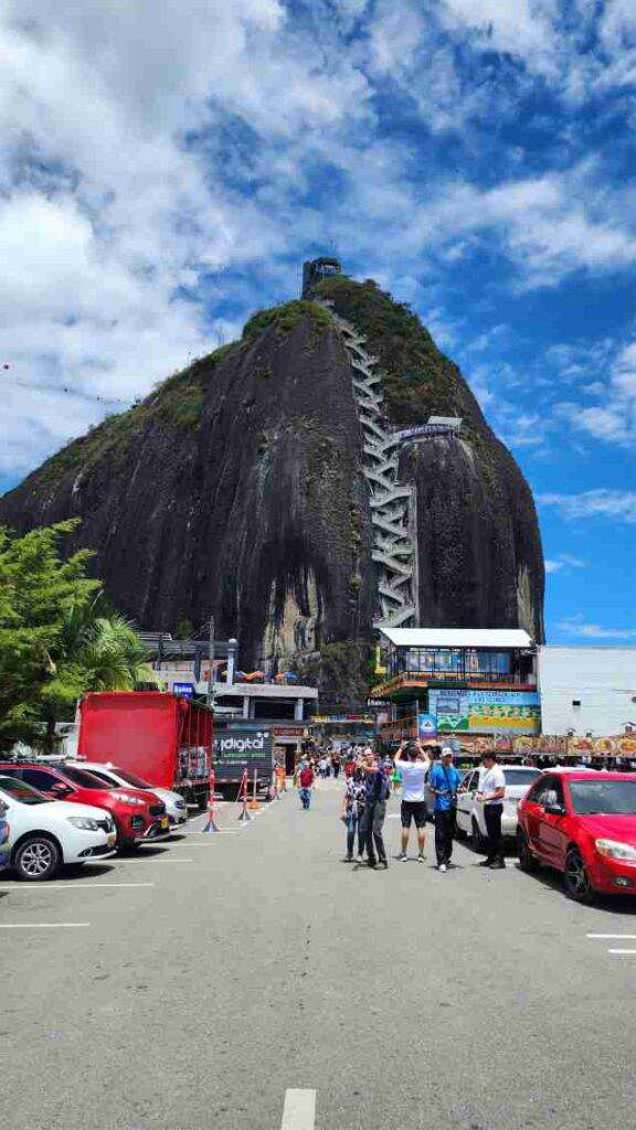 Tour Piedra del Peñol